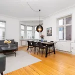 Apartment Bedst Placerede & Udsigt
